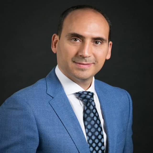 Dr. Firas Marsheh is an Endodontist for root canals in North Bergen