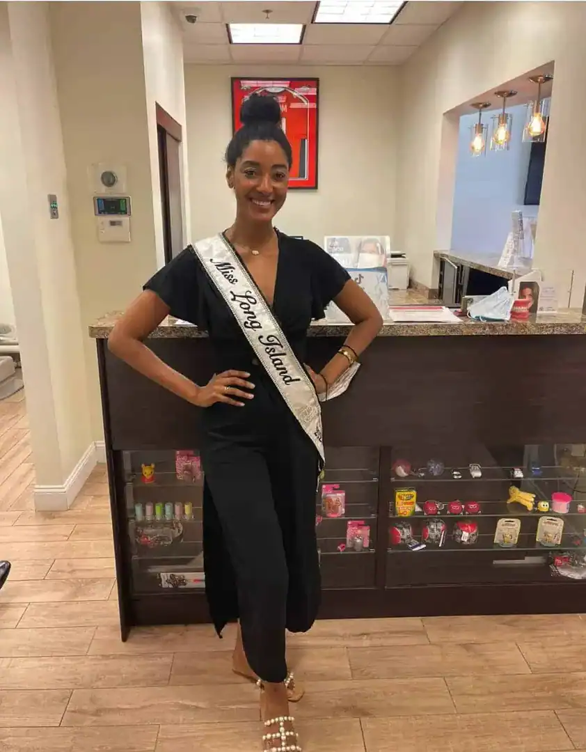 Miss Long Island Pageant winner getting Zoom Whitening at Aesthetic Dental